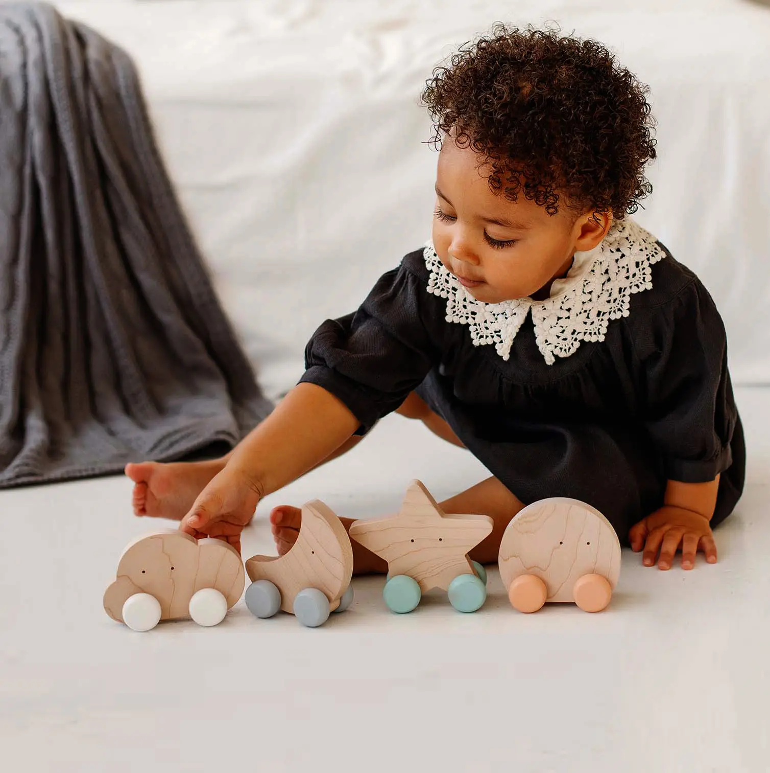 Medinis riedantis žaislas „Žvaigždė“ - Image 6