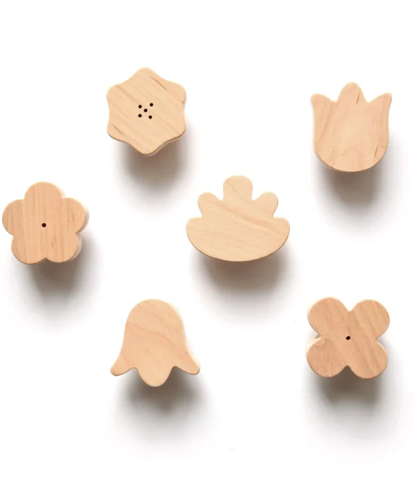 Medinės baldų rankenėlės Gėlytės