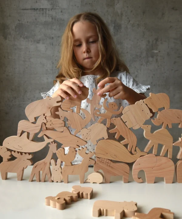 30 medinių gyvūnų figūrėlių rinkinys Pasaulis, Montessori žaislas